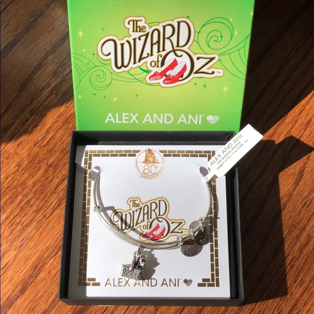 Alex and Ani Wizard of Oz Toto